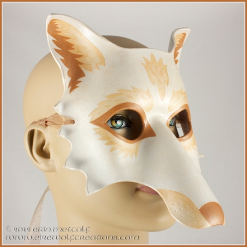 Golden Wolf leather mask, handmade by Eirewolf